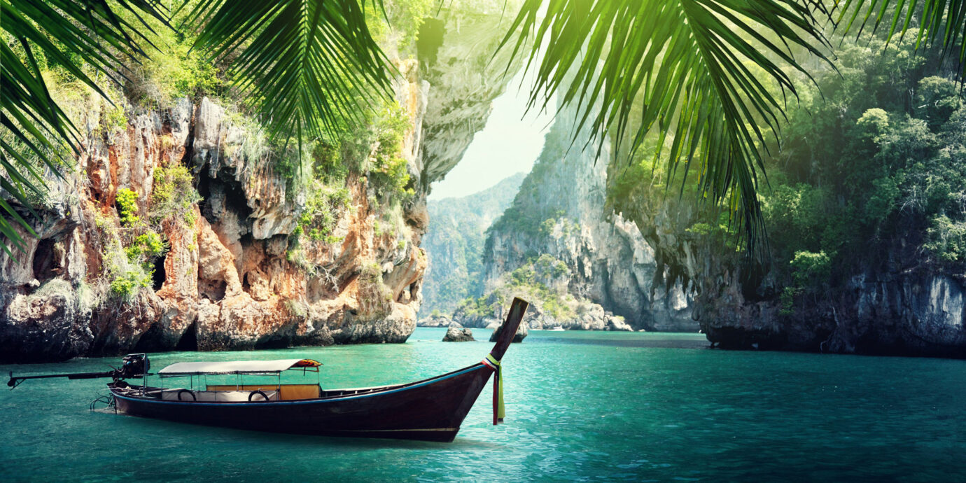 Luxurious Indulgence on a Shoestring: Falling in Love with Thailand
